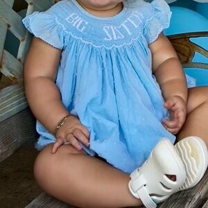 Stitchy Fish “Big Sister” Bubble - worn once for baby shower!